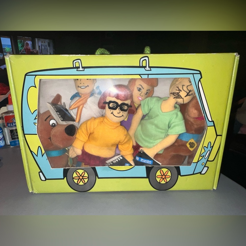 Vintage Warner Bros 1999 Scooby-Doo Mystery Machine Bean Bag Set